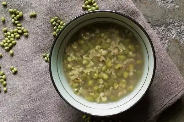 �̶���������